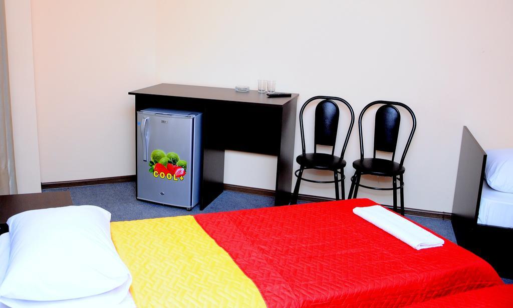 Hotel Shine In Kobuleti Pokoj fotografie
